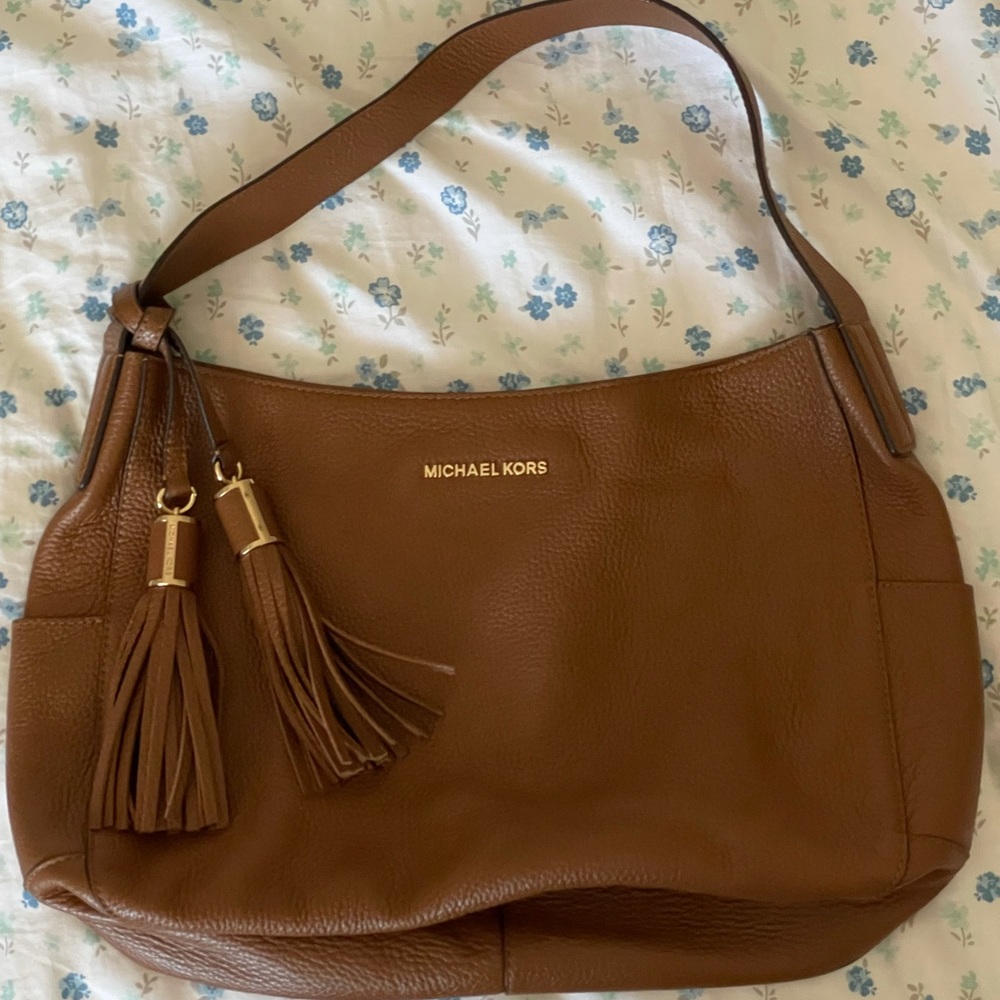 Michael Kors ashbury shoulder bag